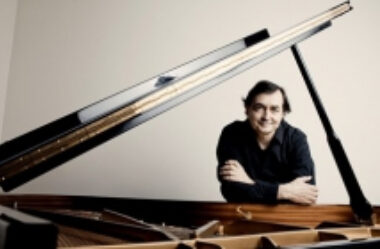 Pierre-Laurent Aimard (c) Marco Borggreve